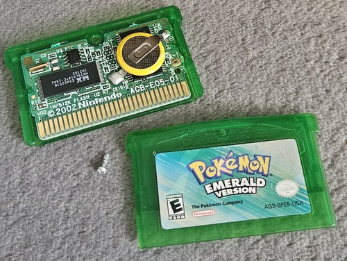 Pokemon versione smeraldo - pokemon,