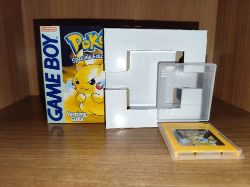 Pokemon giallo versione - giallo,
